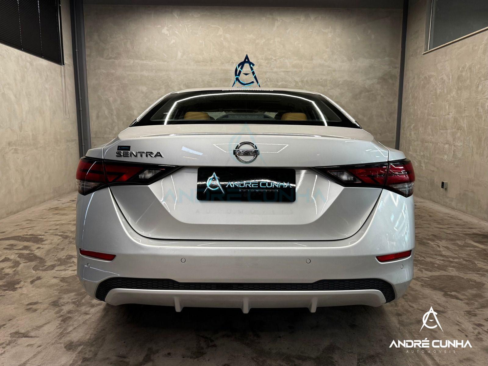 Foto numero 5 do veiculo Nissan Sentra Exclu. Int. Premium 2.0 16V Aut.  - Prata - 2023/2023