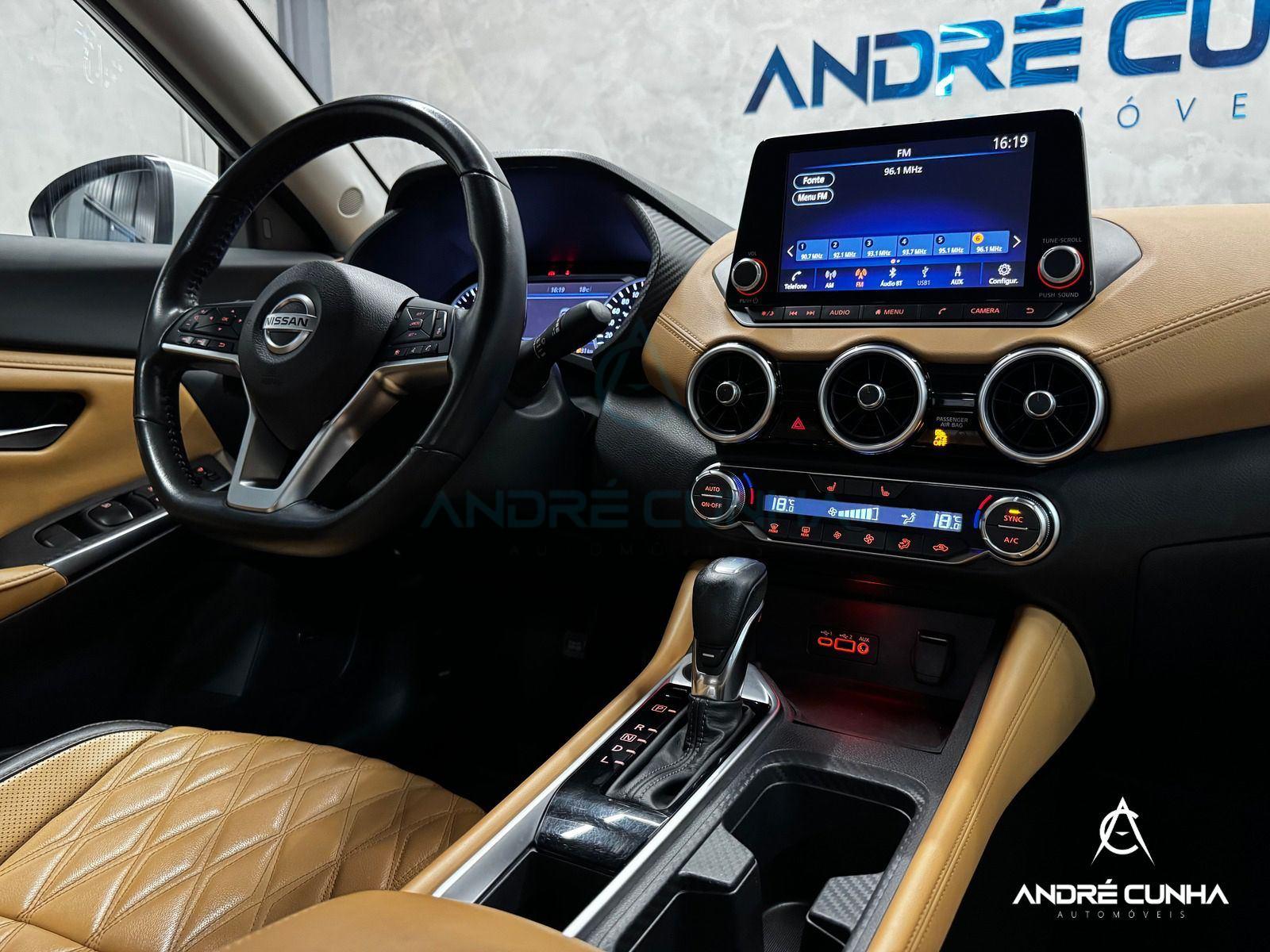 Foto numero 10 do veiculo Nissan Sentra Exclu. Int. Premium 2.0 16V Aut.  - Prata - 2023/2023