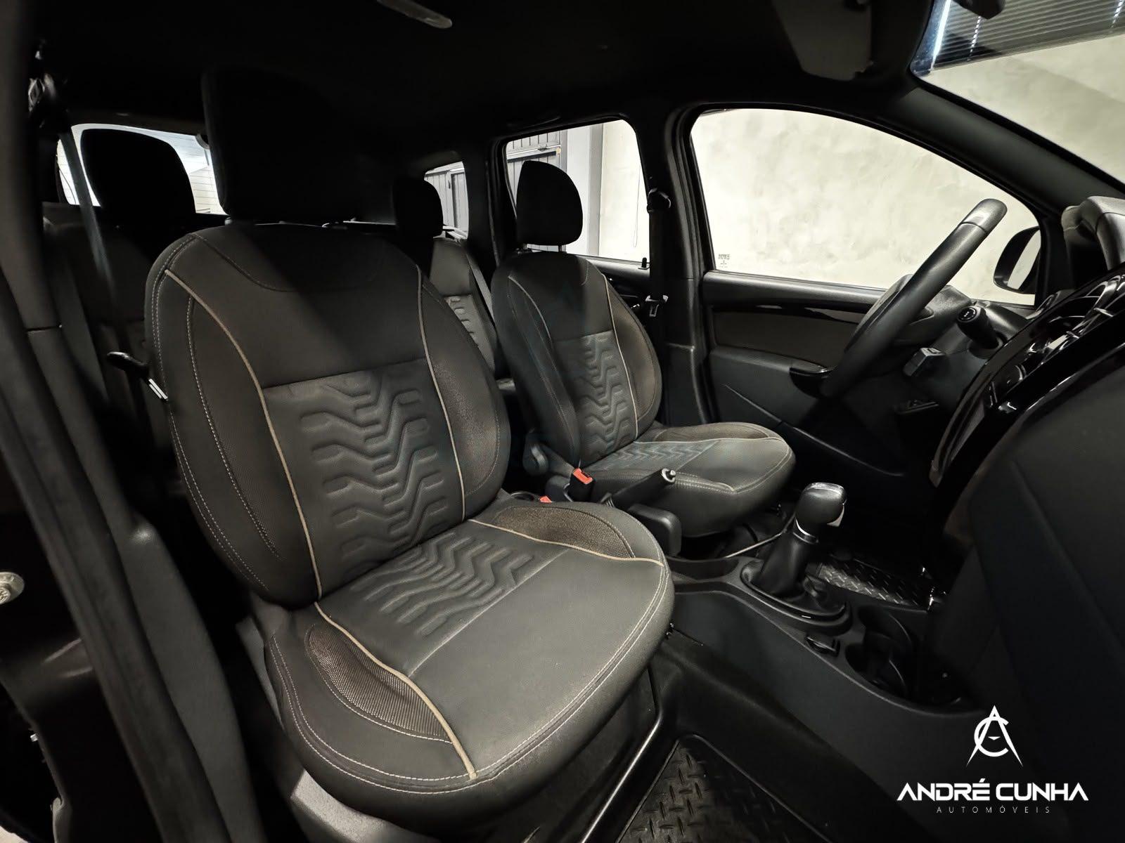 Foto numero 12 do veiculo Renault Duster Dynamique 2.0 Flex 16V Aut.  - Preta - 2018/2019