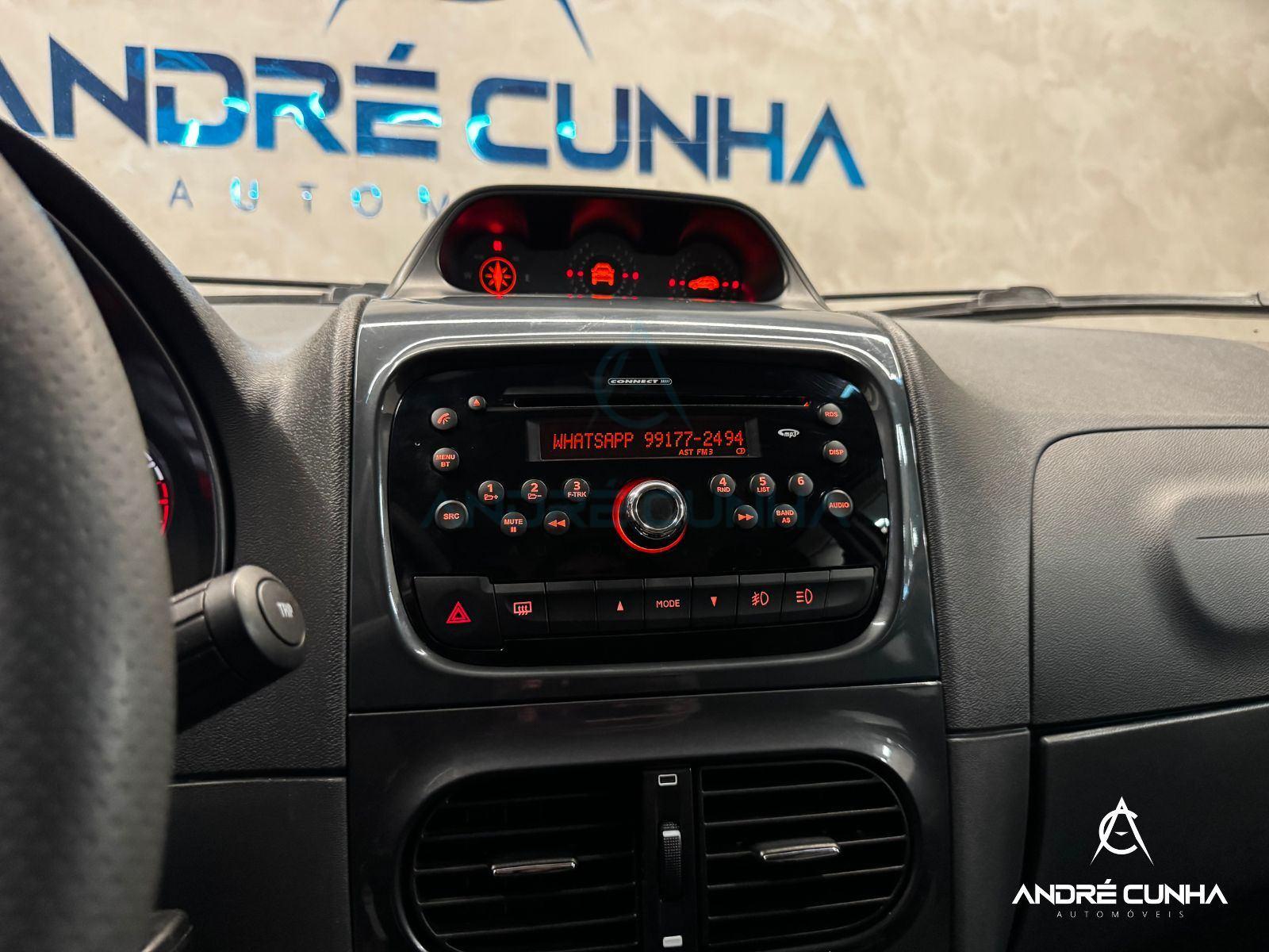 Foto numero 13 do veiculo Fiat Palio Weekend Adv. LOCKER Ext. 1.8 Flex  - Branca - 2015/2016