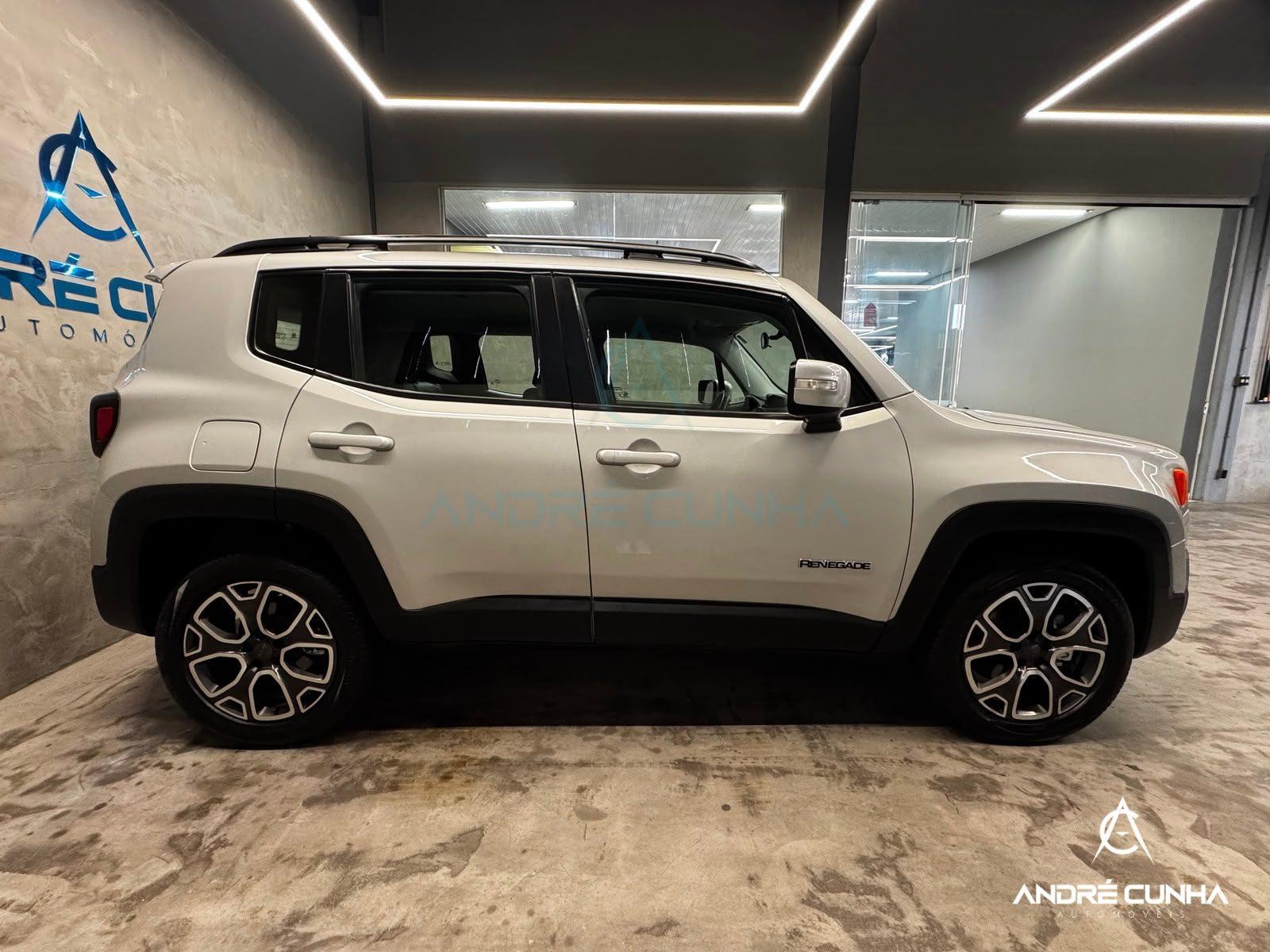 Foto numero 7 do veiculo Jeep Renegade Longitude 2.0 4x4 TB Diesel Aut  - Prata - 2018/2018