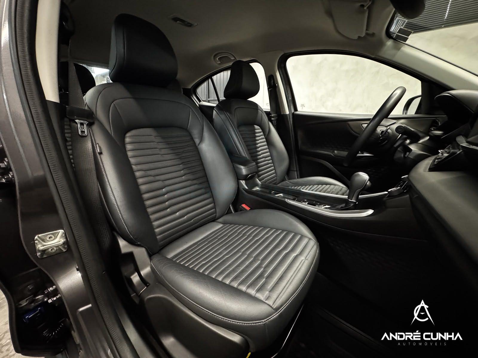 Foto numero 14 do veiculo Fiat Fastback Audace 1.0 200 T. Flex Aut  - Cinza - 2022/2023