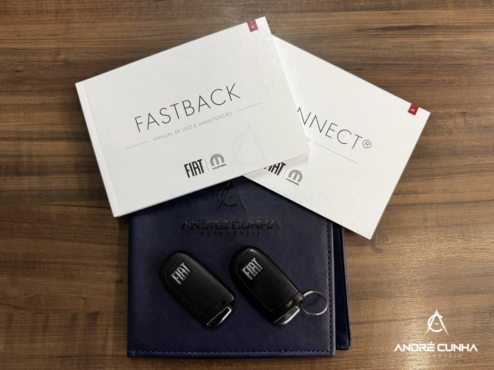 Foto numero 17 do veiculo Fiat Fastback Audace 1.0 200 T. Flex Aut  - Cinza - 2022/2023