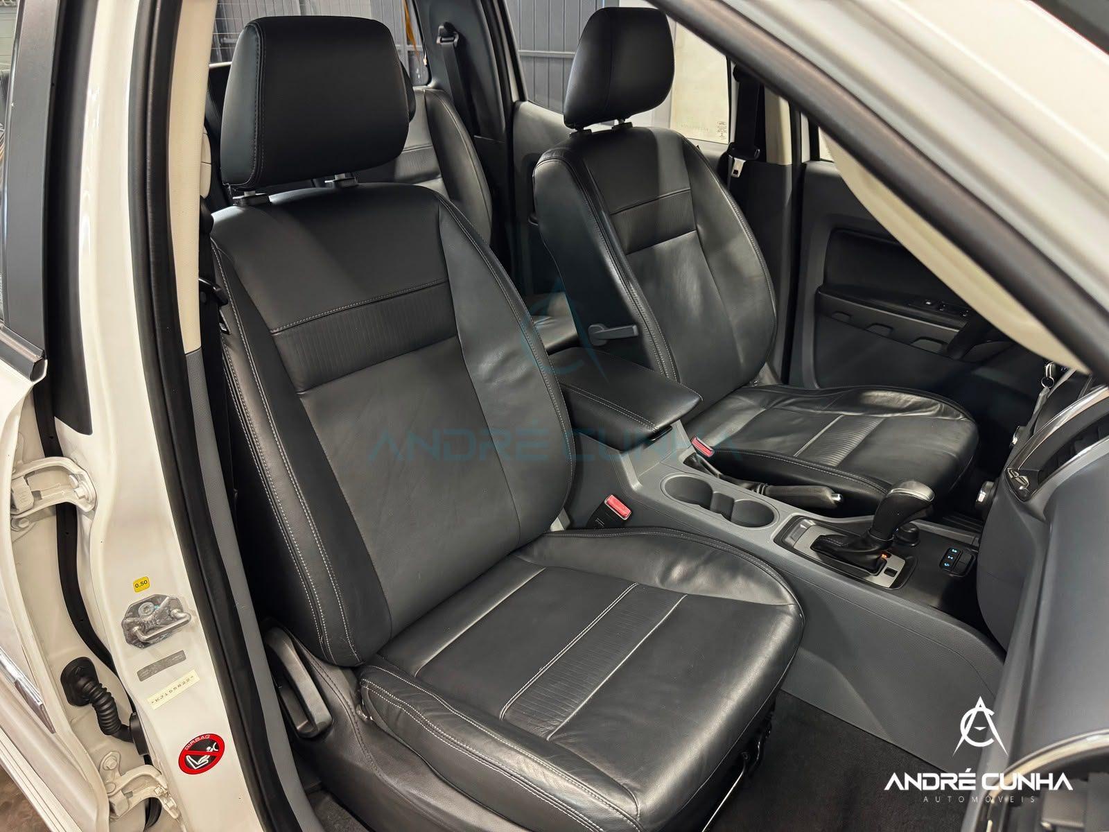 Foto numero 14 do veiculo Ford Ranger XLT 3.2 20V 4x4 CD Diesel Aut.  - Branca - 2019/2019