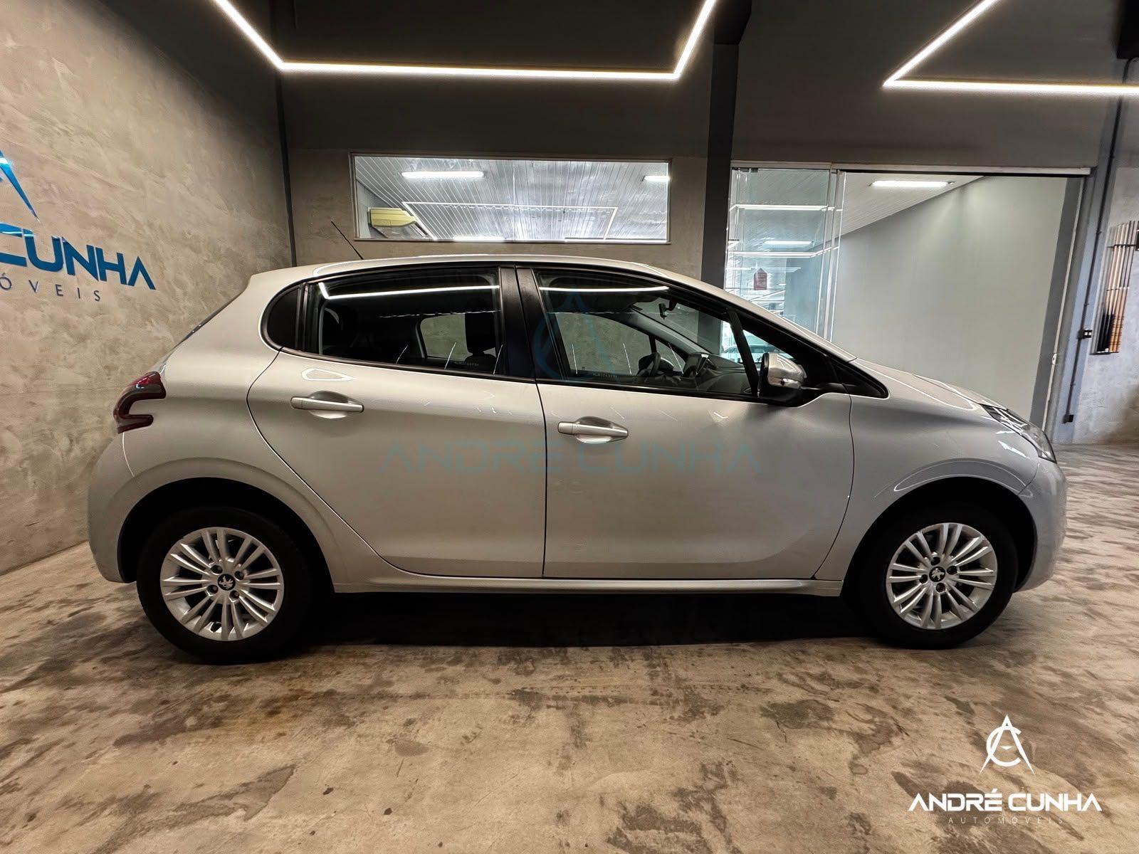 Foto numero 7 do veiculo Peugeot 208 Active Pack 1.6 Flex 16V 5p Aut.  - Prata - 2019/2020