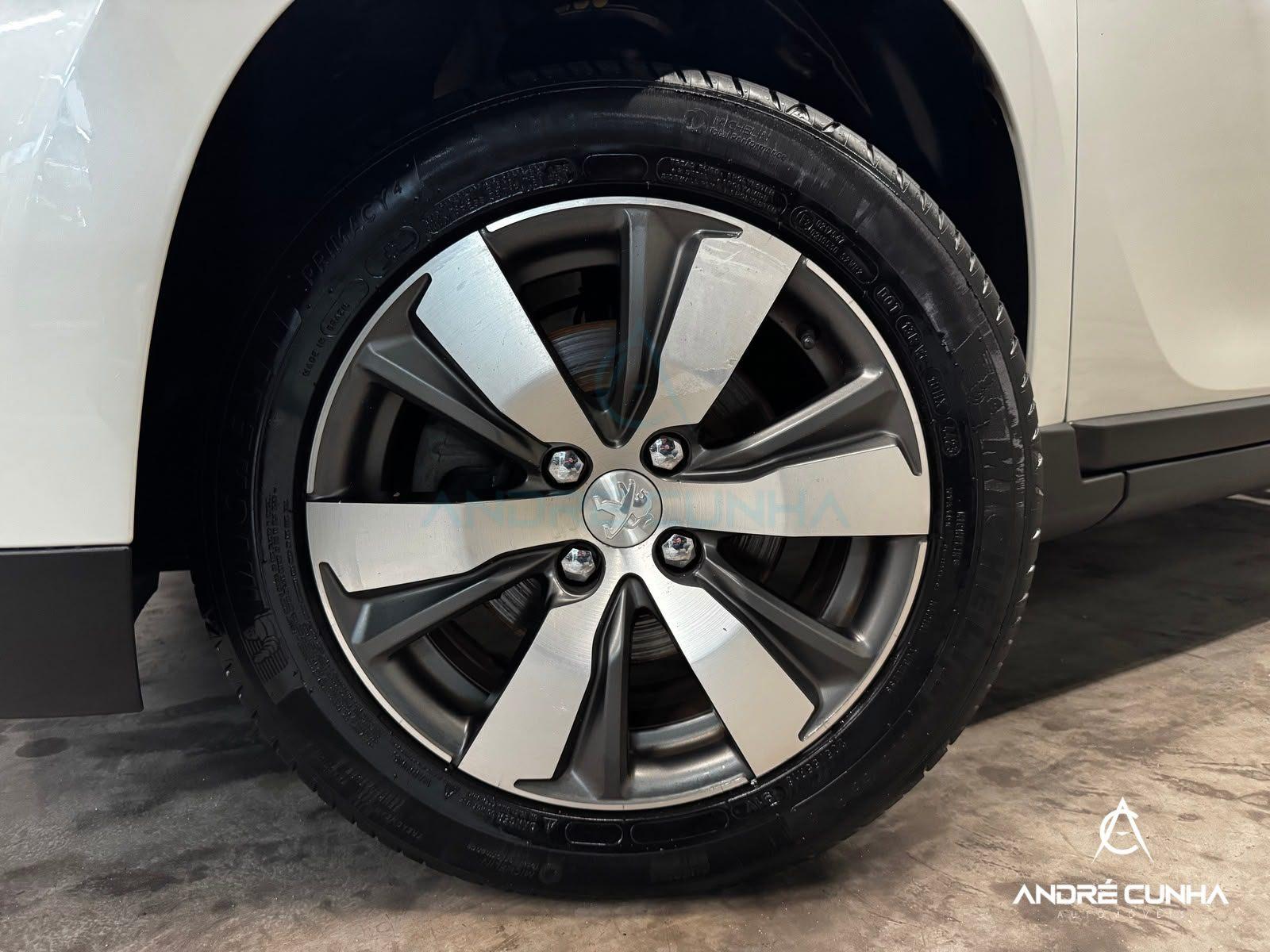 Foto numero 8 do veiculo Peugeot 2008 Griffe 1.6 Flex 16V 5p Aut.  - Branca - 2015/2016