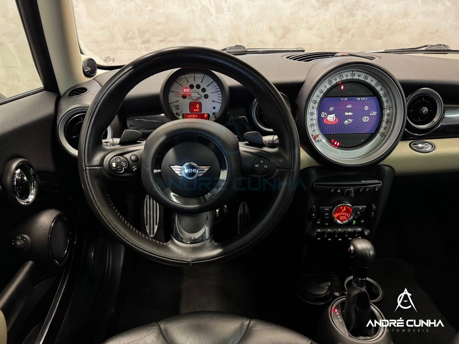 Foto numero 11 do veiculo Mini Cooper S 1.6 Aut. - Cinza - 2011/2012