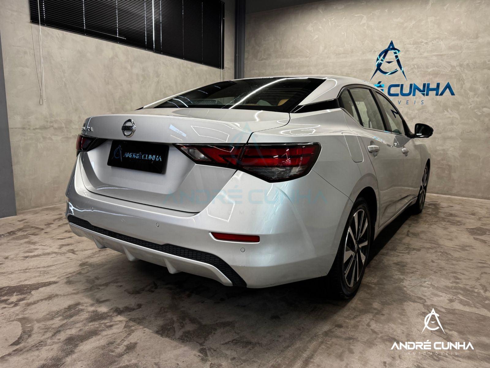 Foto numero 6 do veiculo Nissan Sentra Exclu. Int. Premium 2.0 16V Aut.  - Prata - 2023/2023