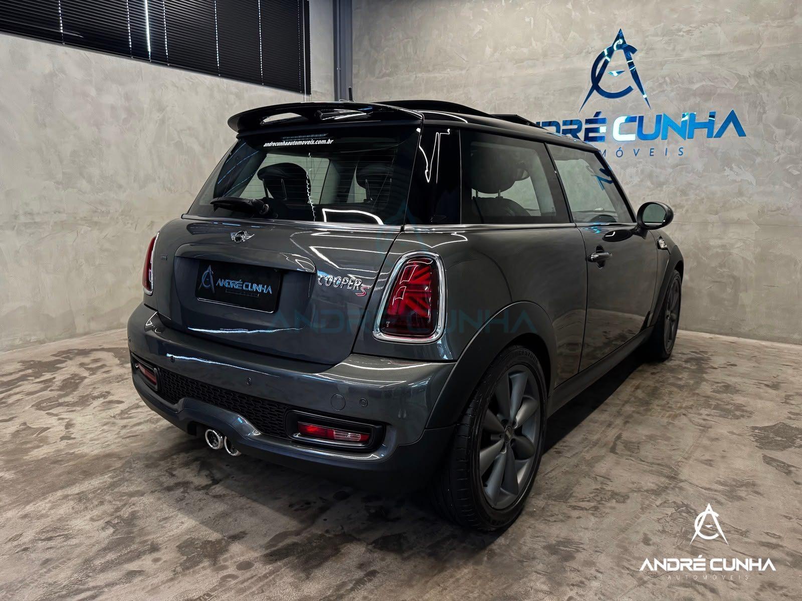 Foto numero 6 do veiculo Mini Cooper S 1.6 Aut. - Cinza - 2011/2012