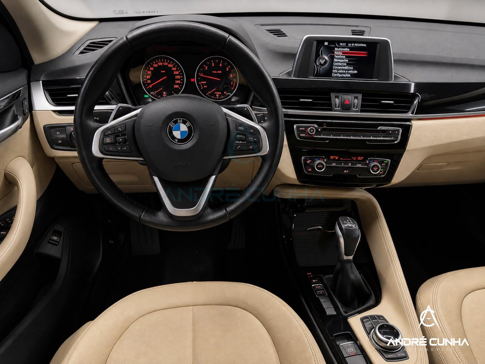 Foto numero 11 do veiculo BMW X1 SDRIVE 20i 2.0/2.0 TB Acti.Flex Aut.  - Cinza - 2017/2018
