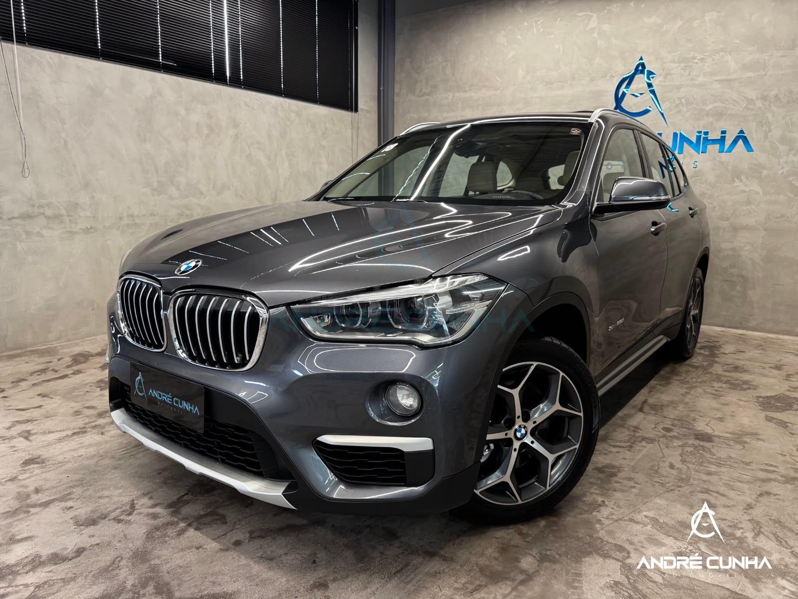 Foto numero 2 do veiculo BMW X1 SDRIVE 20i 2.0/2.0 TB Acti.Flex Aut.  - Cinza - 2017/2018