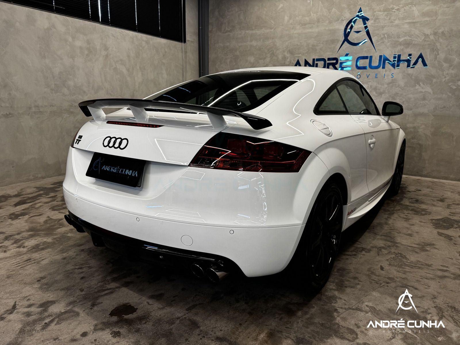 Foto numero 6 do veiculo Audi TT 2.0 16v TFSI S-Tronic - Branca - 2010/2010