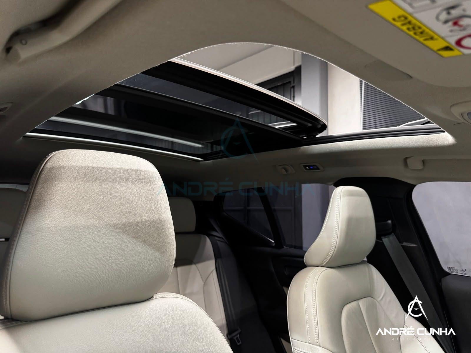 Foto numero 14 do veiculo Volvo XC40 T-5 INSCRIPTION 1.5 FWD (Híbrido)  - Prata - 2021/2022