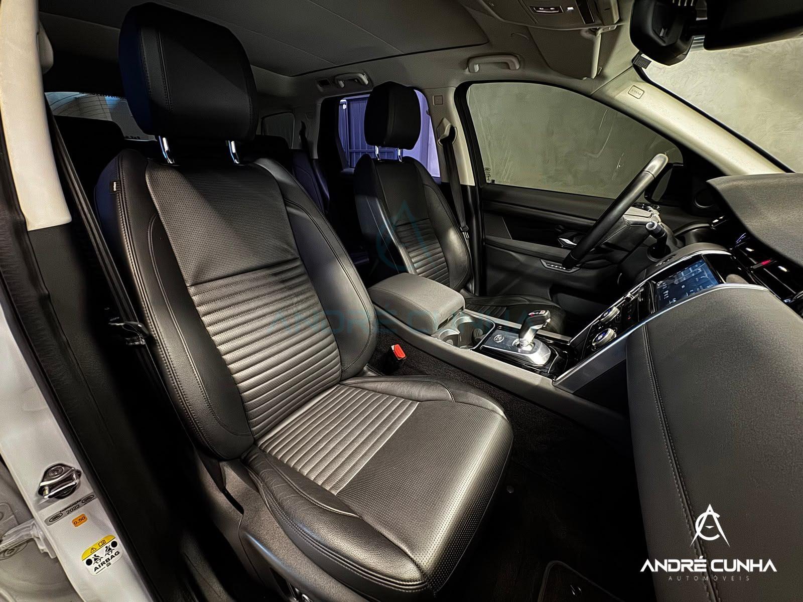 Foto numero 13 do veiculo Land Rover Discovery Sp. SE 2.0 4x4 Dies Aut.(Híb.)  - Branca - 2022/2022