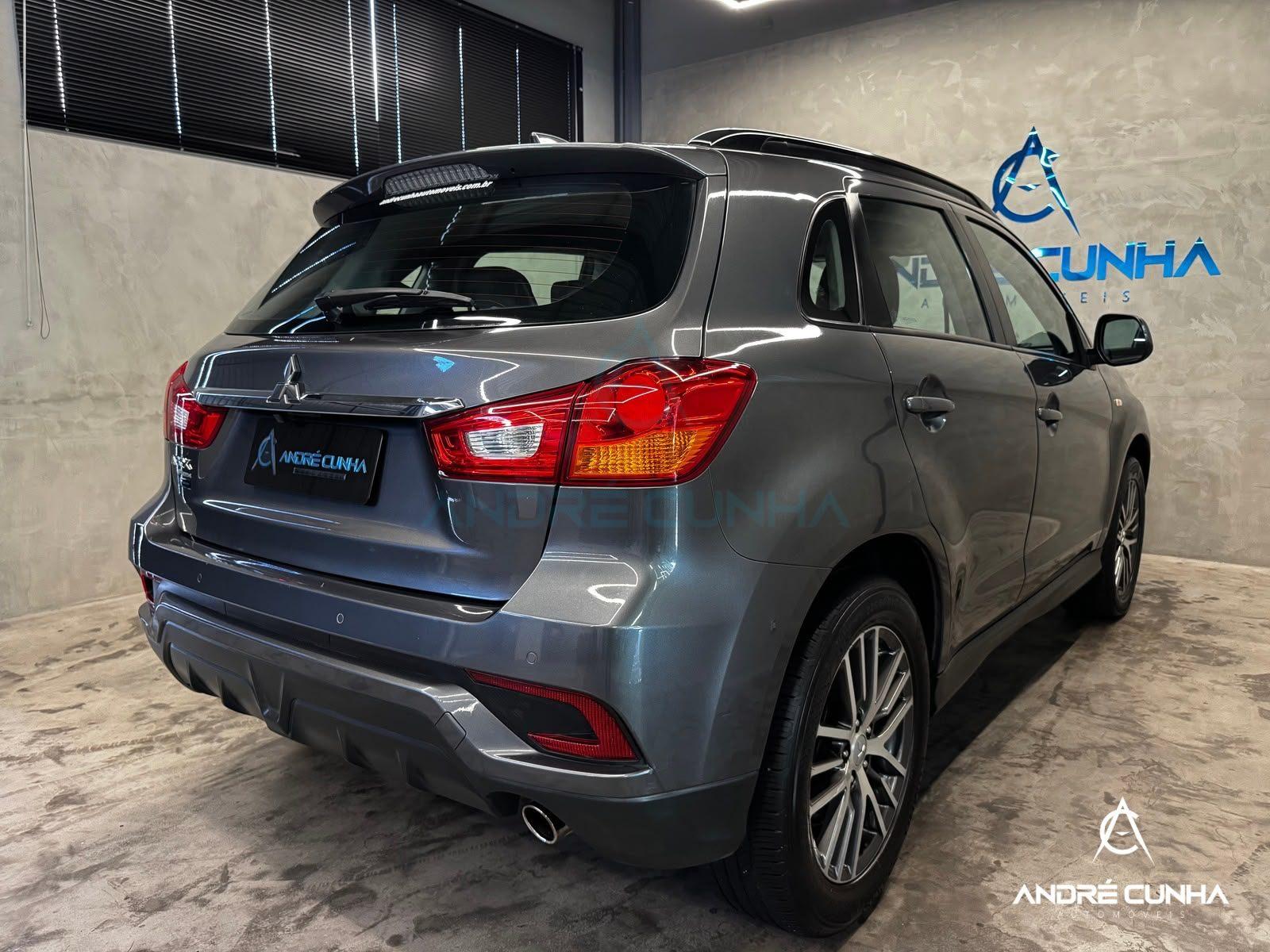 Foto numero 6 do veiculo Mitsubishi ASX 2.0 16V 4x2 Flex Aut.  - Cinza - 2018/2019