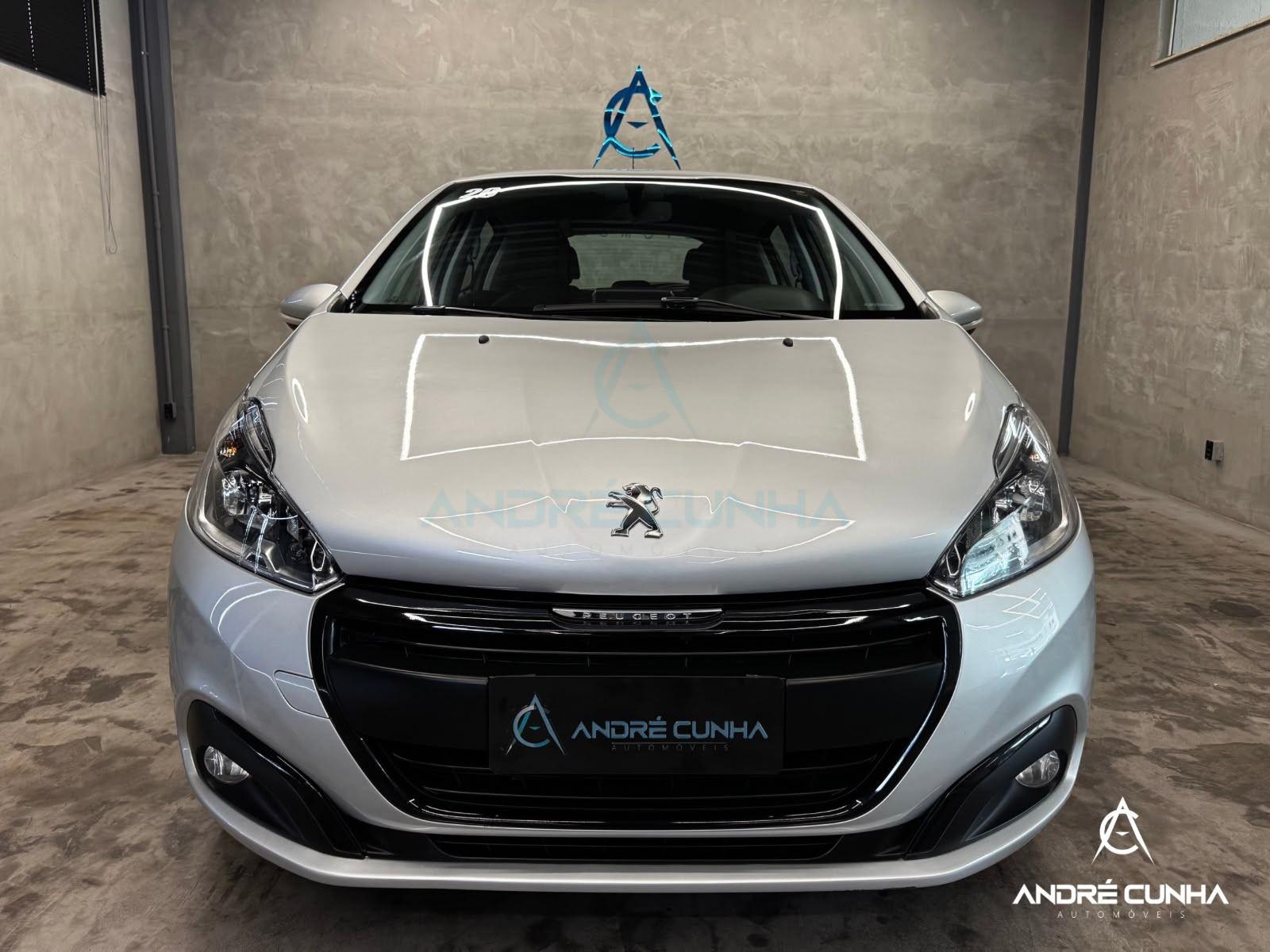 Foto numero 1 do veiculo Peugeot 208 Active Pack 1.6 Flex 16V 5p Aut.  - Prata - 2019/2020