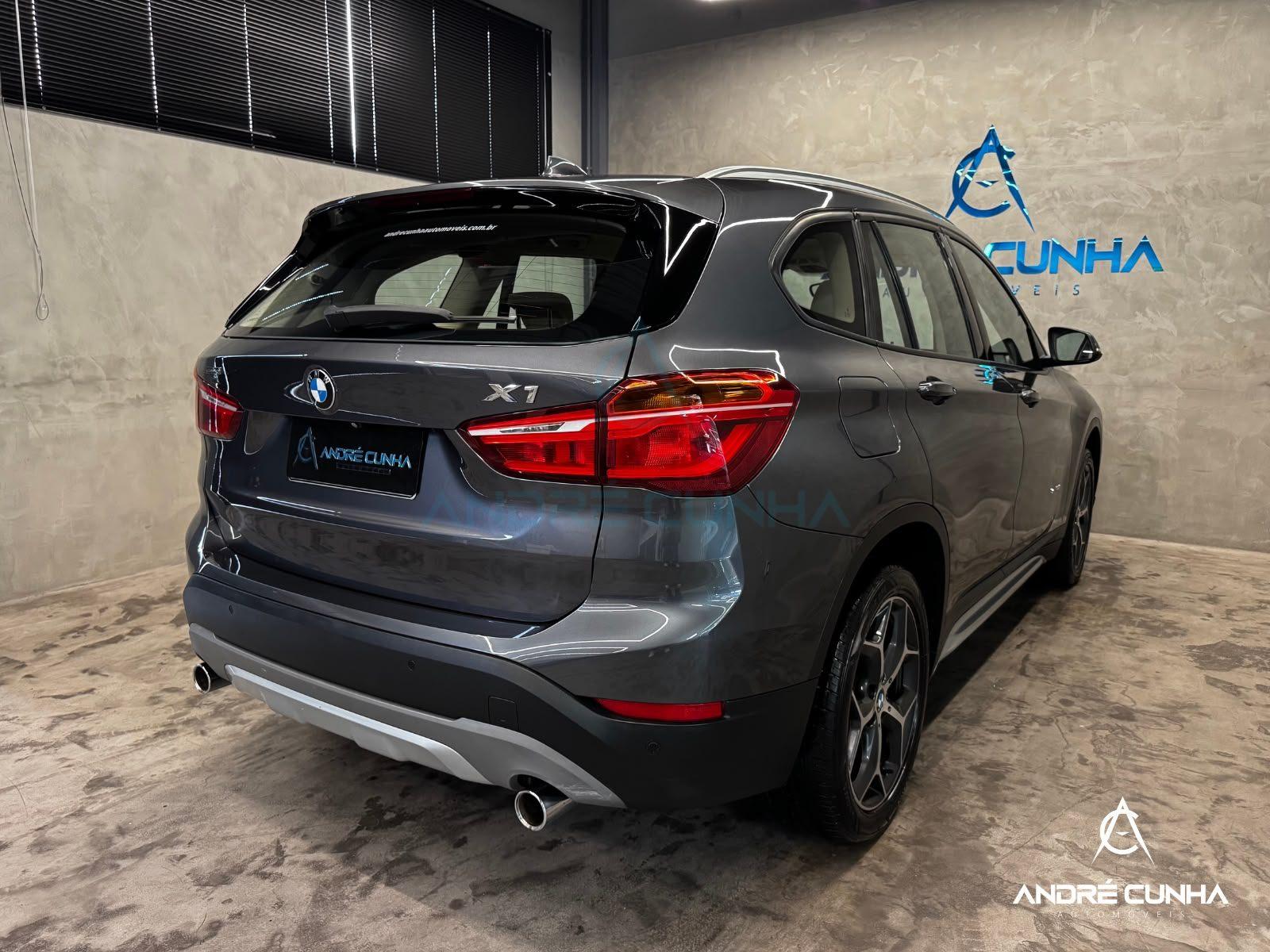 Foto numero 6 do veiculo BMW X1 SDRIVE 20i 2.0/2.0 TB Acti.Flex Aut.  - Cinza - 2017/2018