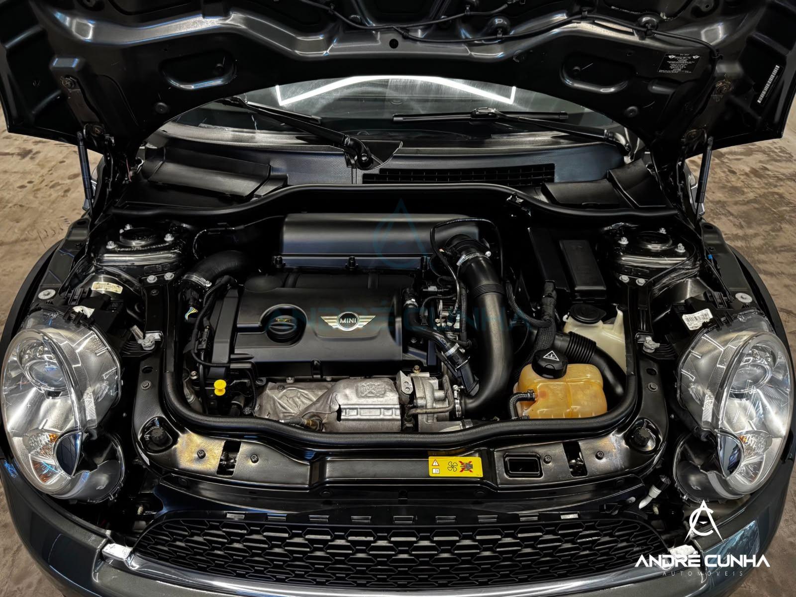 Foto numero 18 do veiculo Mini Cooper S 1.6 Aut. - Cinza - 2011/2012