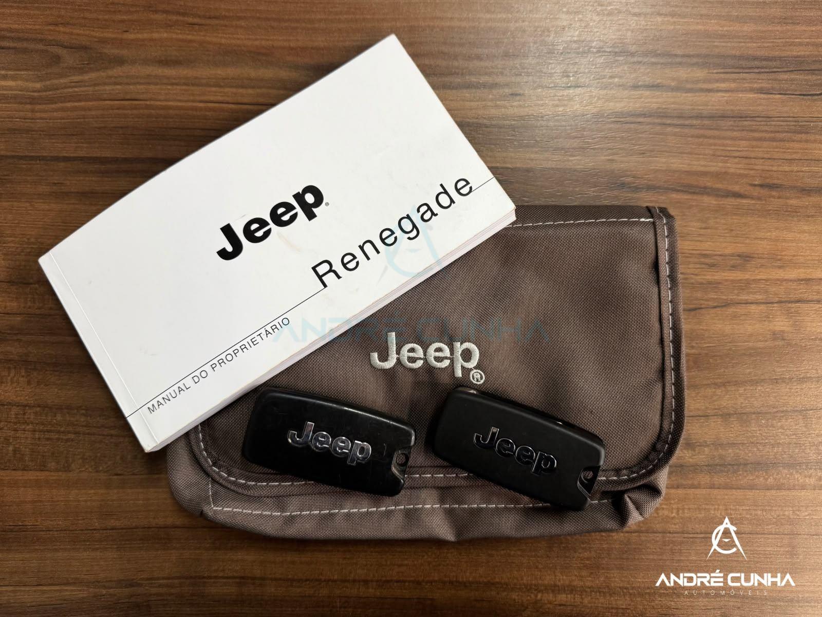 Foto numero 16 do veiculo Jeep Renegade Longitude 2.0 4x4 TB Diesel Aut  - Prata - 2018/2018