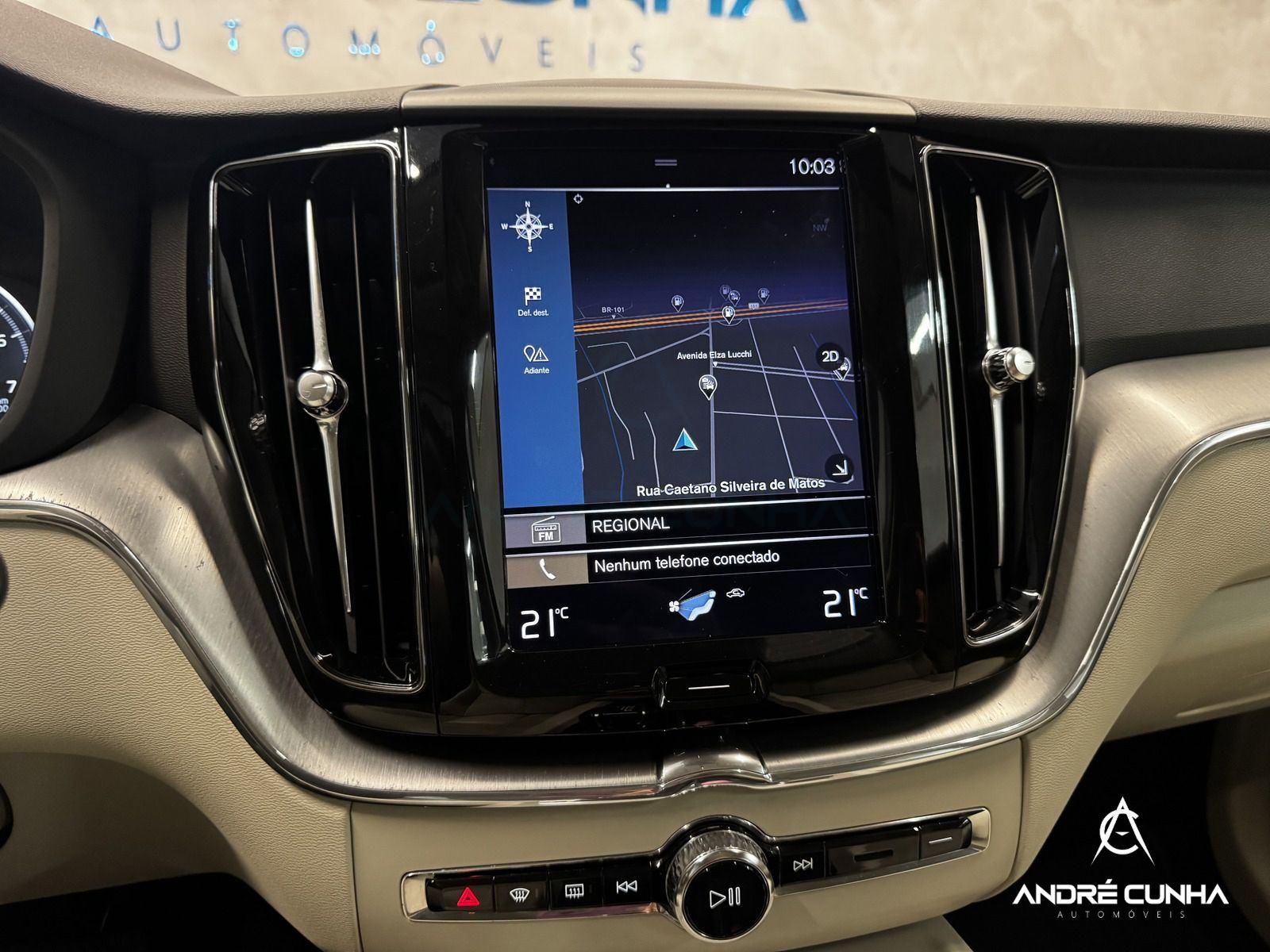 Foto numero 12 do veiculo Volvo XC60 T-5 MOMENTUM 2.0 254cv AWD 5p  - Cinza - 2018/2019