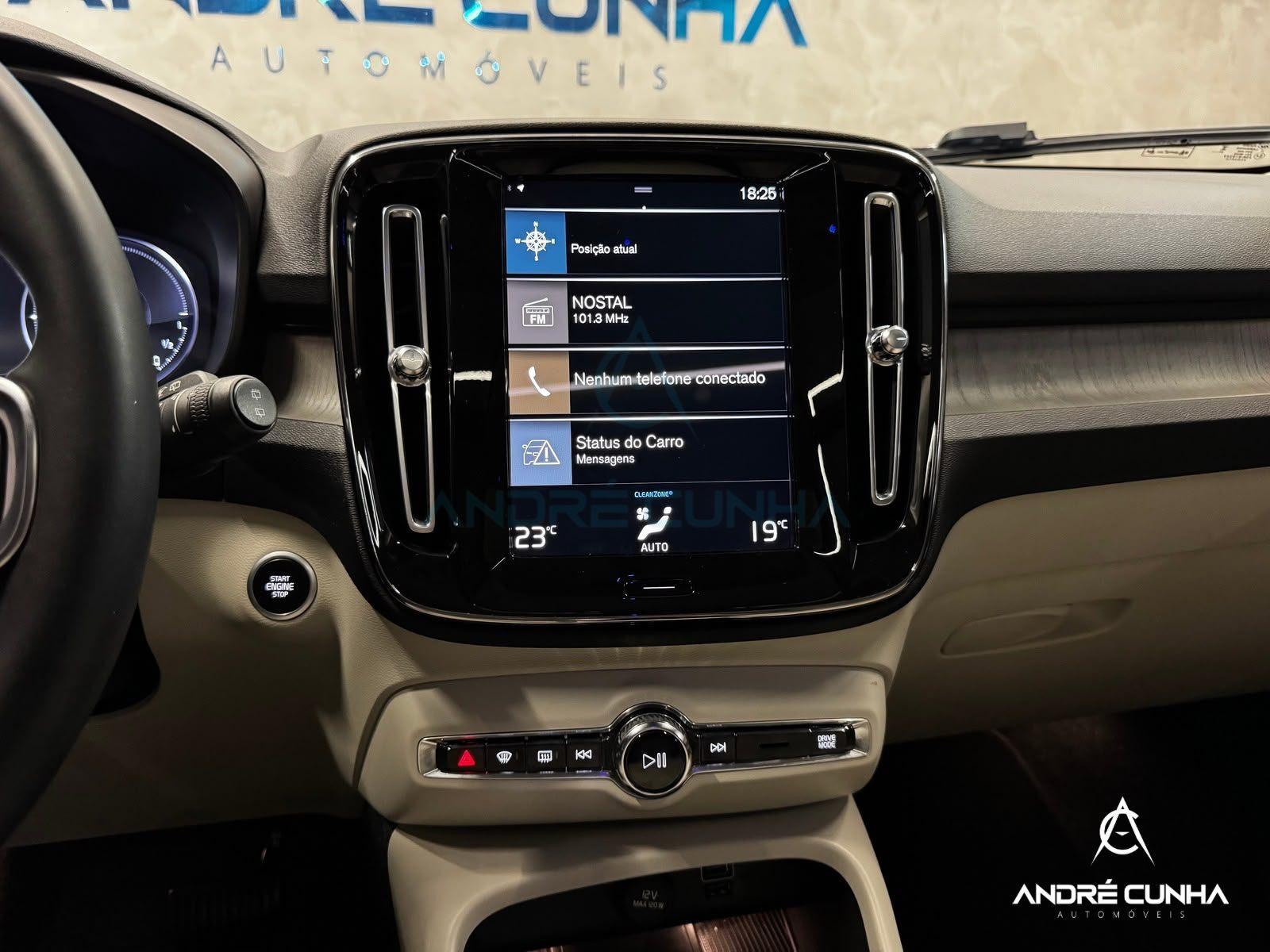 Foto numero 12 do veiculo Volvo XC40 T-5 INSCRIPTION 1.5 FWD (Híbrido)  - Prata - 2021/2022