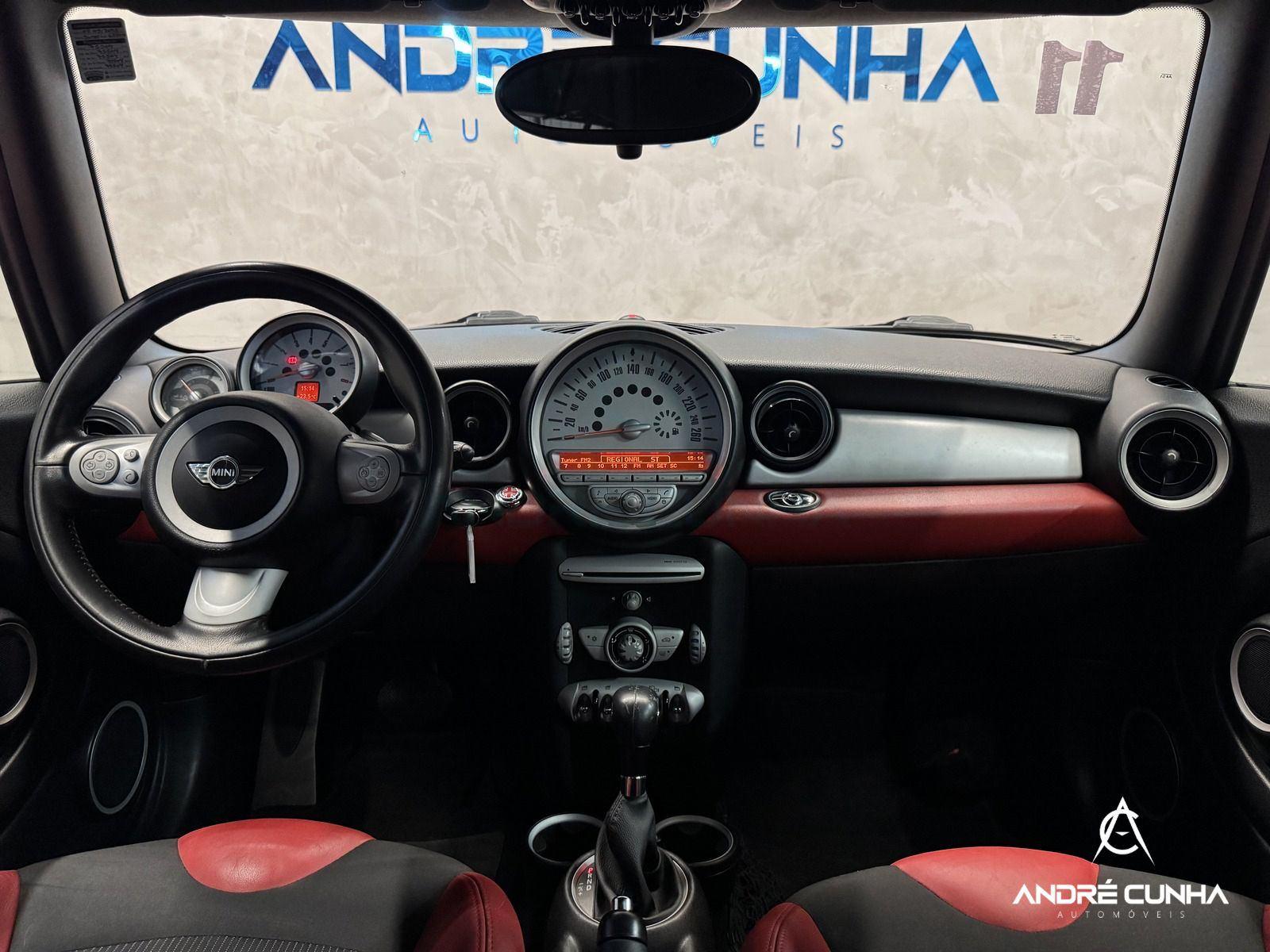 Foto numero 9 do veiculo Mini Cooper Cabrio 1.6 Aut.  - Vermelha - 2010/2011