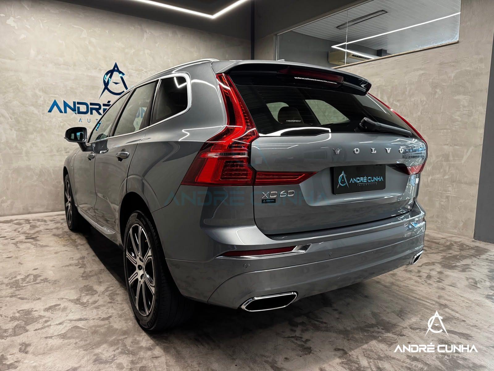 Foto numero 4 do veiculo Volvo XC60 60 T-8 INSCRIPTION 2.0 (Híbrido)  - Cinza - 2021/2021