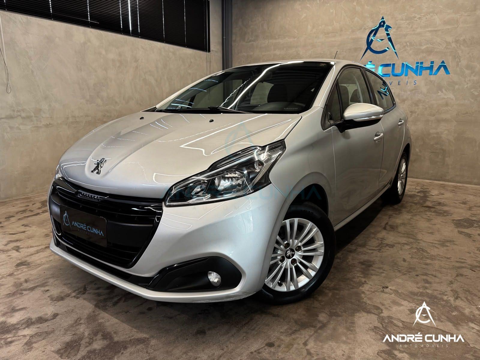 Foto numero 2 do veiculo Peugeot 208 Active Pack 1.6 Flex 16V 5p Aut.  - Prata - 2019/2020
