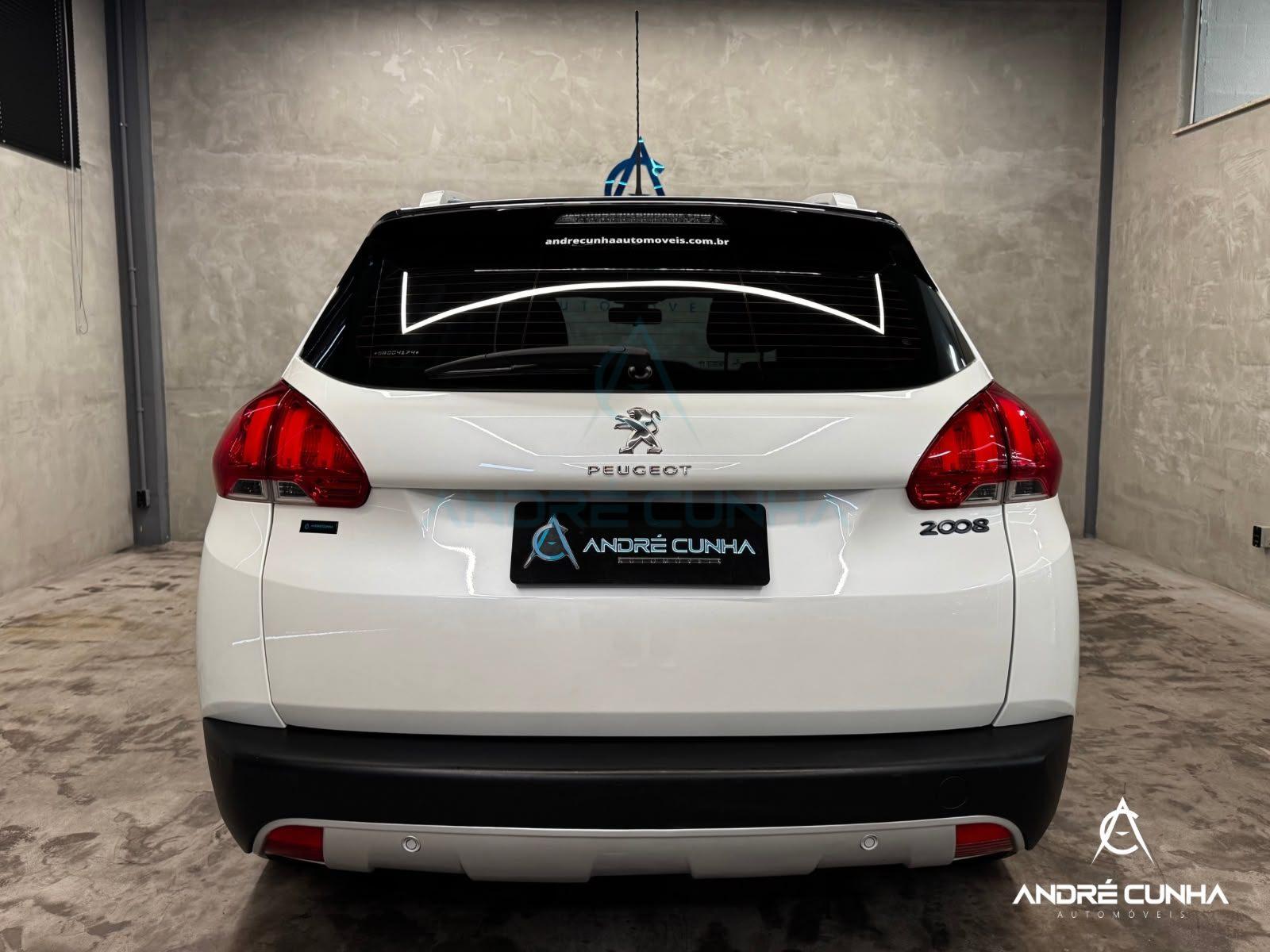 Foto numero 5 do veiculo Peugeot 2008 Griffe 1.6 Flex 16V 5p Aut.  - Branca - 2015/2016