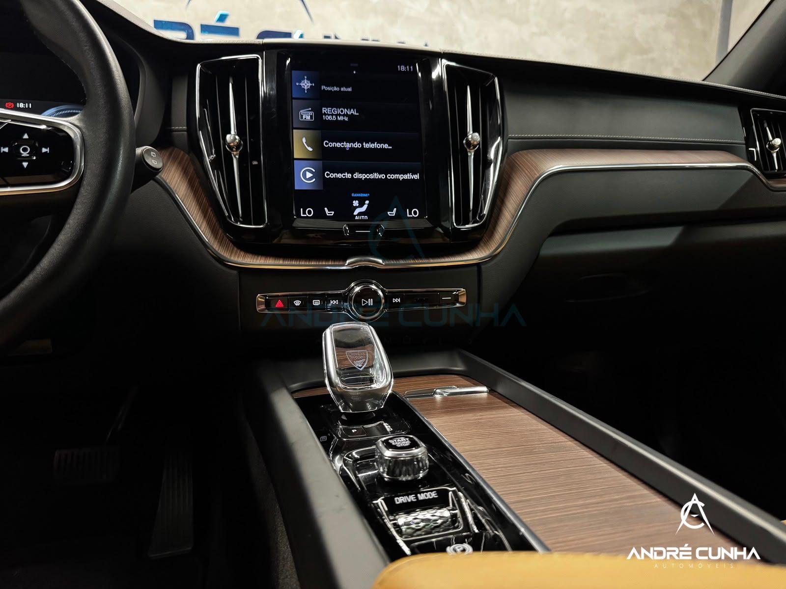 Foto numero 13 do veiculo Volvo XC60 60 T-8 INSCRIPTION 2.0 (Híbrido)  - Cinza - 2021/2021
