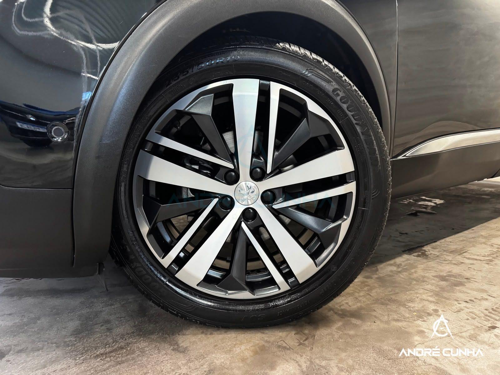 Foto numero 8 do veiculo Peugeot 3008 Griffe 1.6 Turbo 16V 5p Aut.  - Preta - 2019/2020