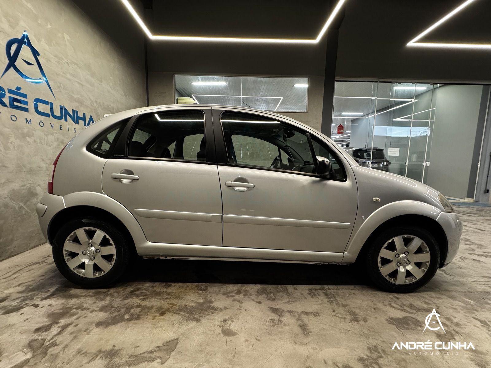 Foto numero 7 do veiculo Citroën C3 Excl. 1.6 VTi Flex Start 16V 5p Aut. - Prata - 2011/2012