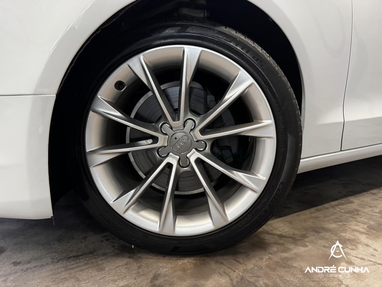 Foto numero 8 do veiculo Audi A5 Coupê 2.0 TFSI Quattro Stronic - Branca - 2014/2014