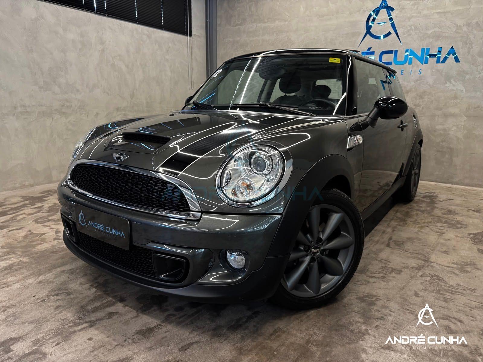 Foto numero 2 do veiculo Mini Cooper S 1.6 Aut. - Cinza - 2011/2012