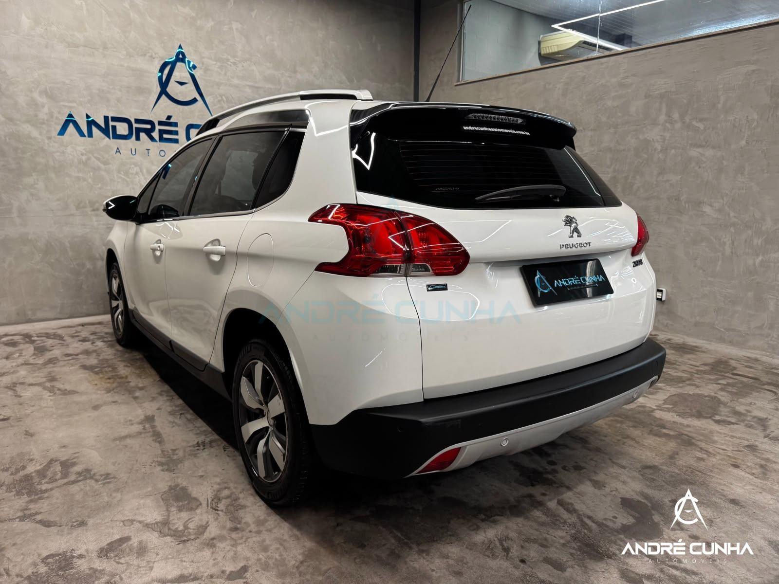 Foto numero 4 do veiculo Peugeot 2008 Griffe 1.6 Flex 16V 5p Aut.  - Branca - 2015/2016
