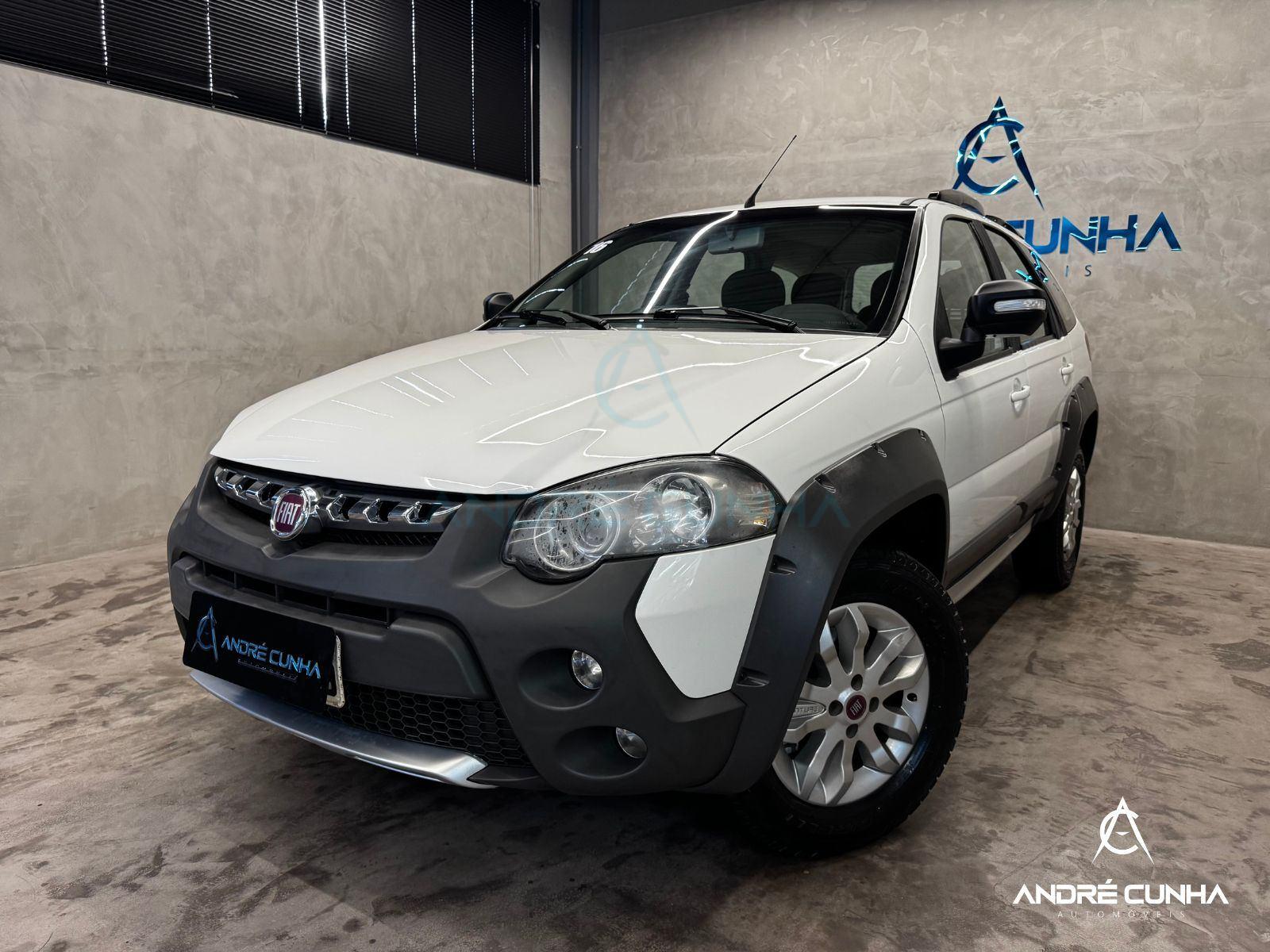 Foto numero 2 do veiculo Fiat Palio Weekend Adv. LOCKER Ext. 1.8 Flex  - Branca - 2015/2016