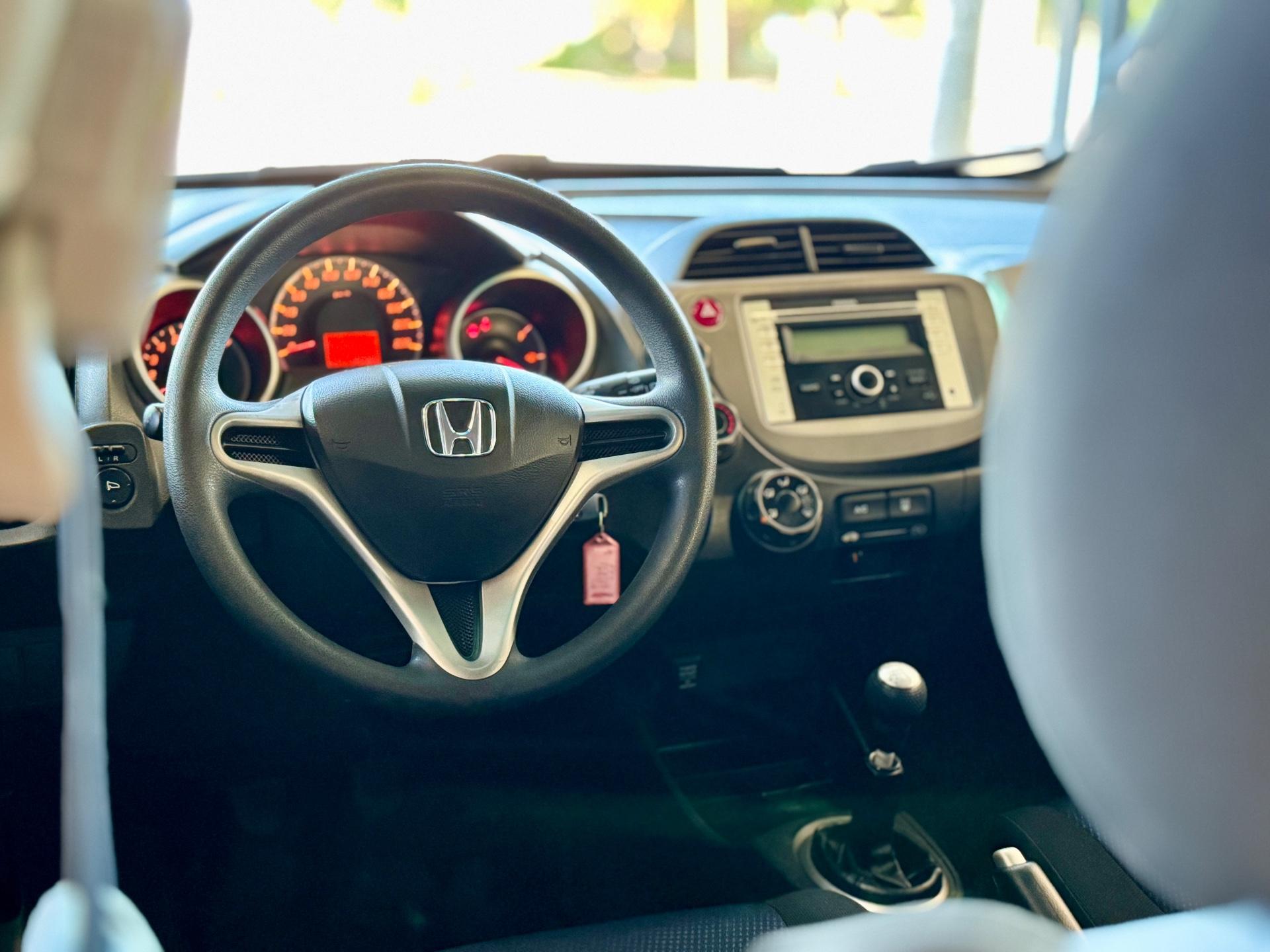Foto numero 7 do veiculo Honda Fit DX 1.4 Flex 16V 5p Mec.  - Cinza - 2013/2014