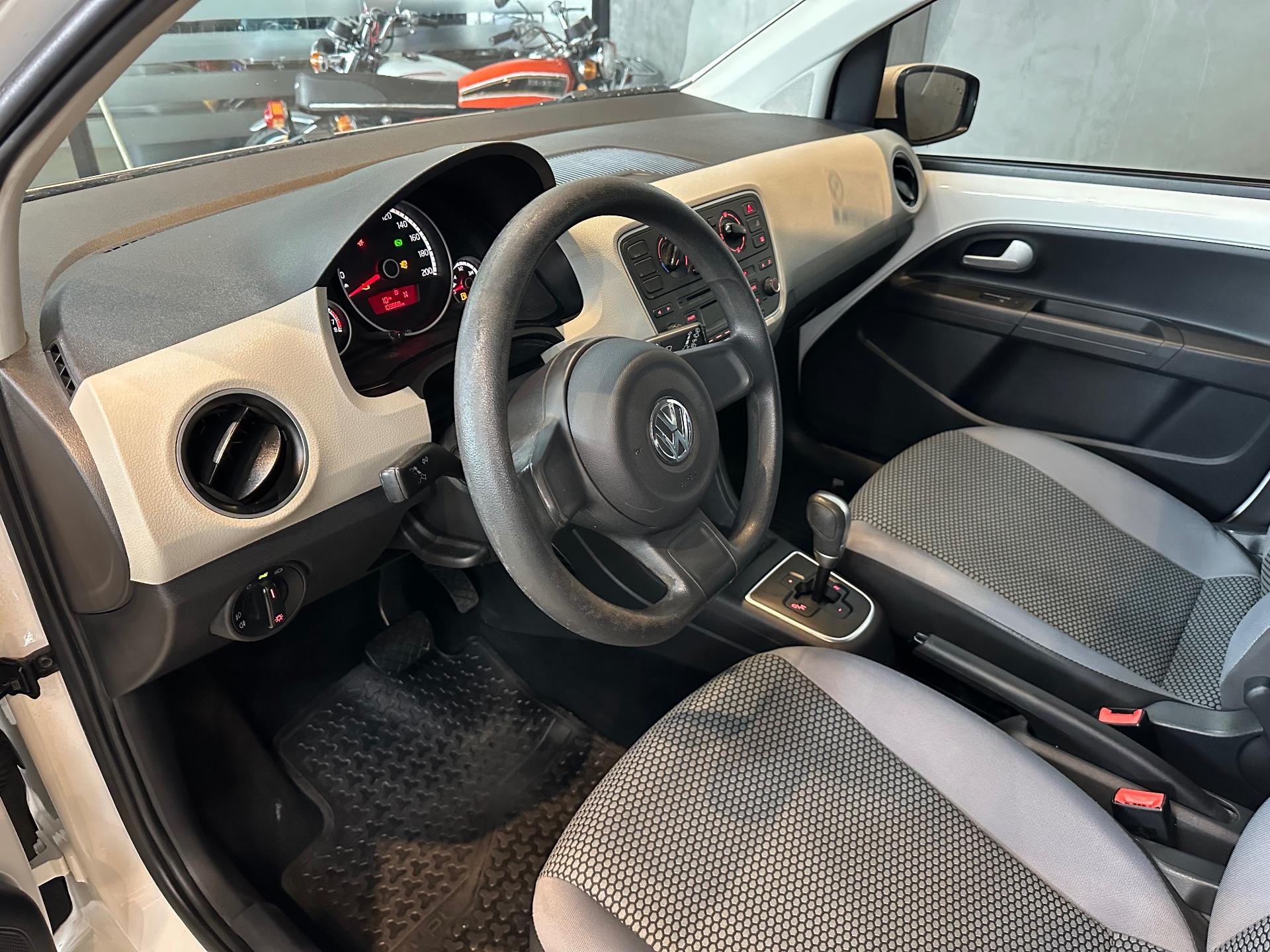 Foto numero 11 do veiculo Volkswagen Up MOVE AUTOMÁTICO - Branca - 2016/2017