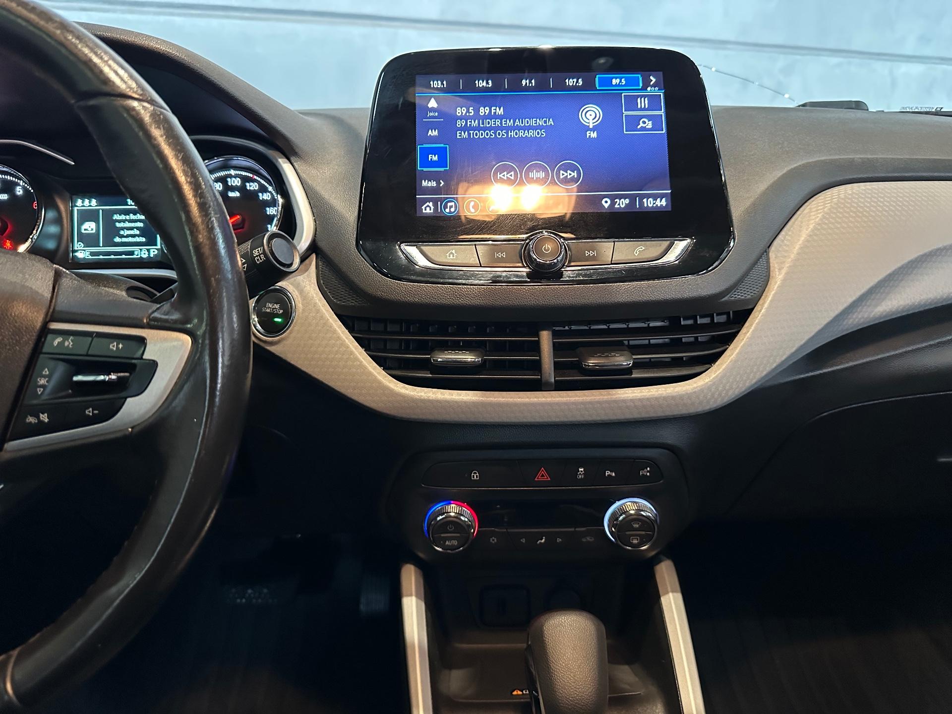 Foto numero 10 do veiculo Chevrolet Onix HEV/ 10TAT PR2 - Preta - 2020/2021