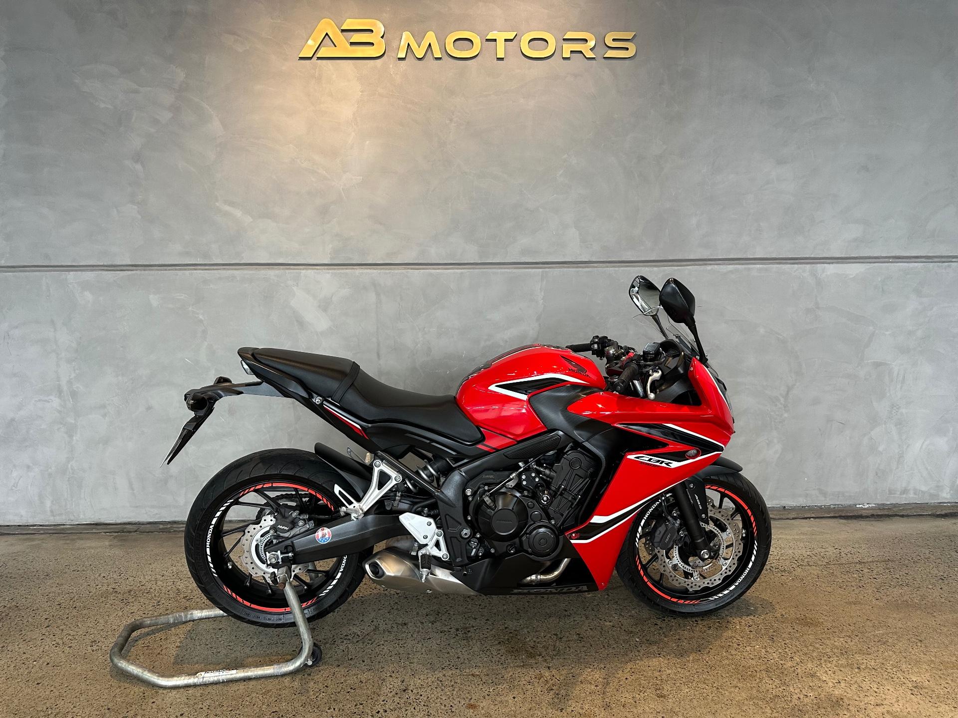 Foto numero 4 do veiculo Honda CBR 650 F - Vermelha - 2018/2018