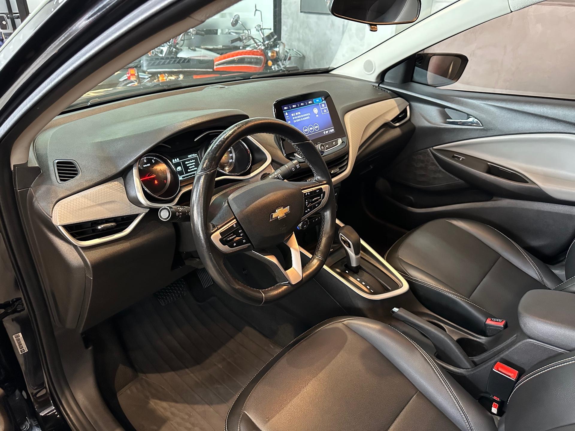 Foto numero 12 do veiculo Chevrolet Onix HEV/ 10TAT PR2 - Preta - 2020/2021