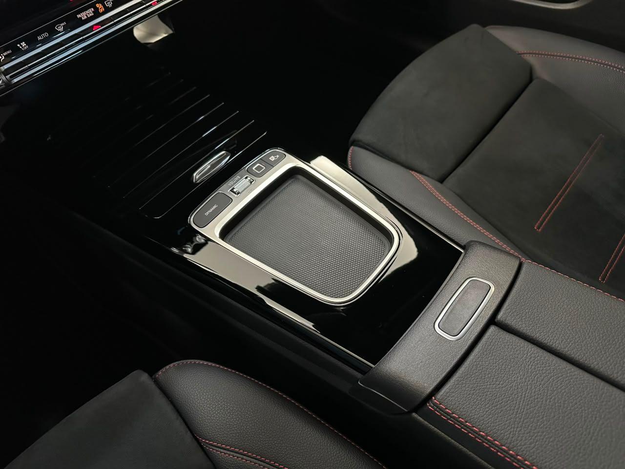 Mercedes-Benz CLA-35 AMG 306CV! 2026