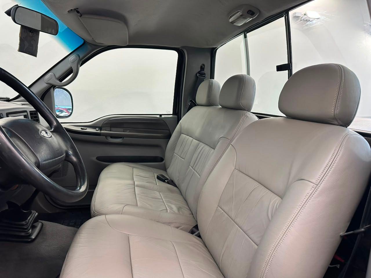 Ford F-250 XLT-L! 2005