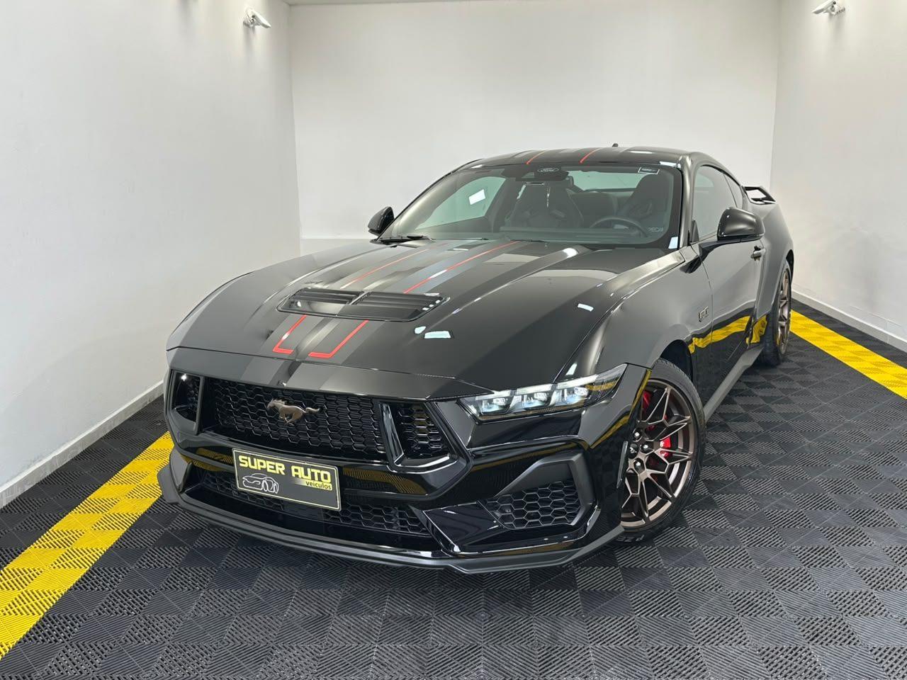 Ford Mustang GT PERFORMANCE MANUAL 60 YEARS! 2025