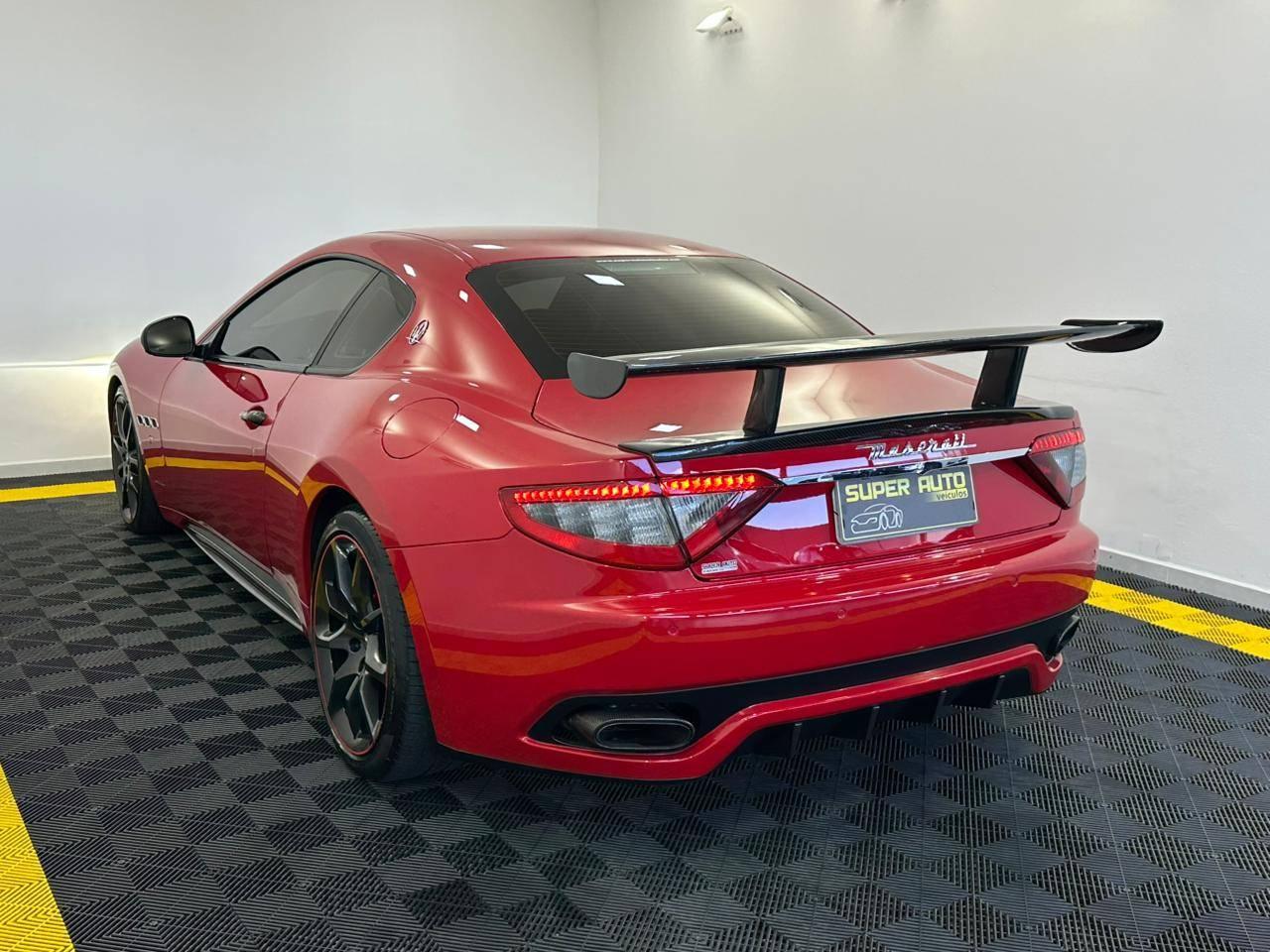 Maserati Granturismo S V8 460CV! 2013