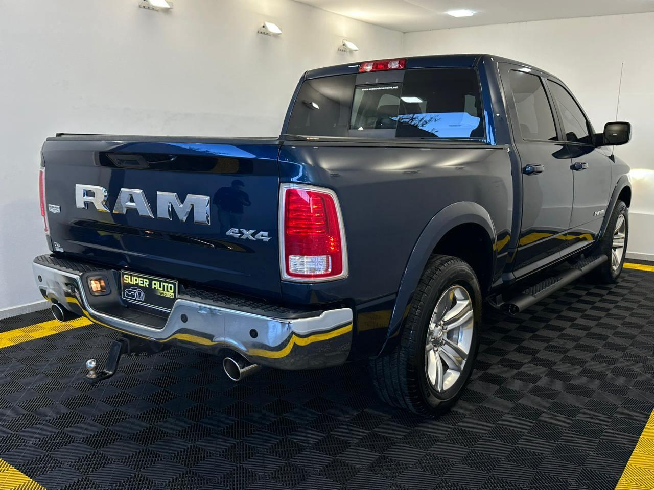 Ram Classic LARAMIE 5.7 CD V8 4X4 Aut. 2022