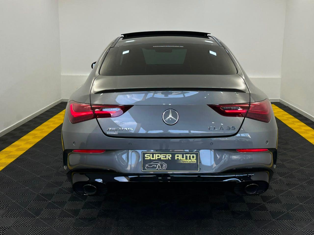 Mercedes-Benz CLA-35 AMG 306CV! 2026