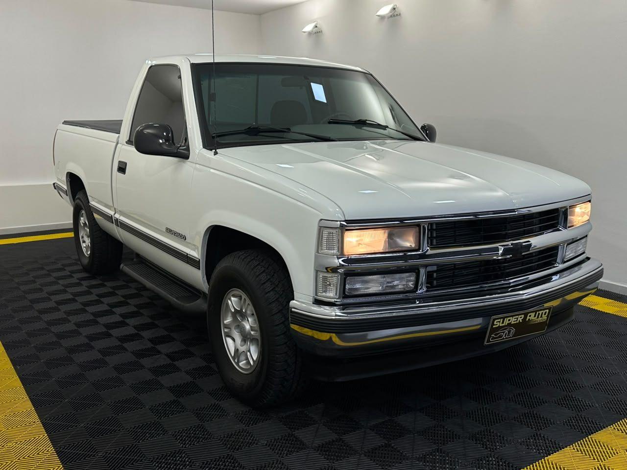 Chevrolet Silverado DLX! 1998