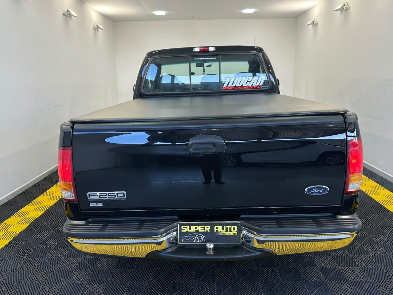 Ford F-250 XLT L COM KIT TIJUCAR!! 2005