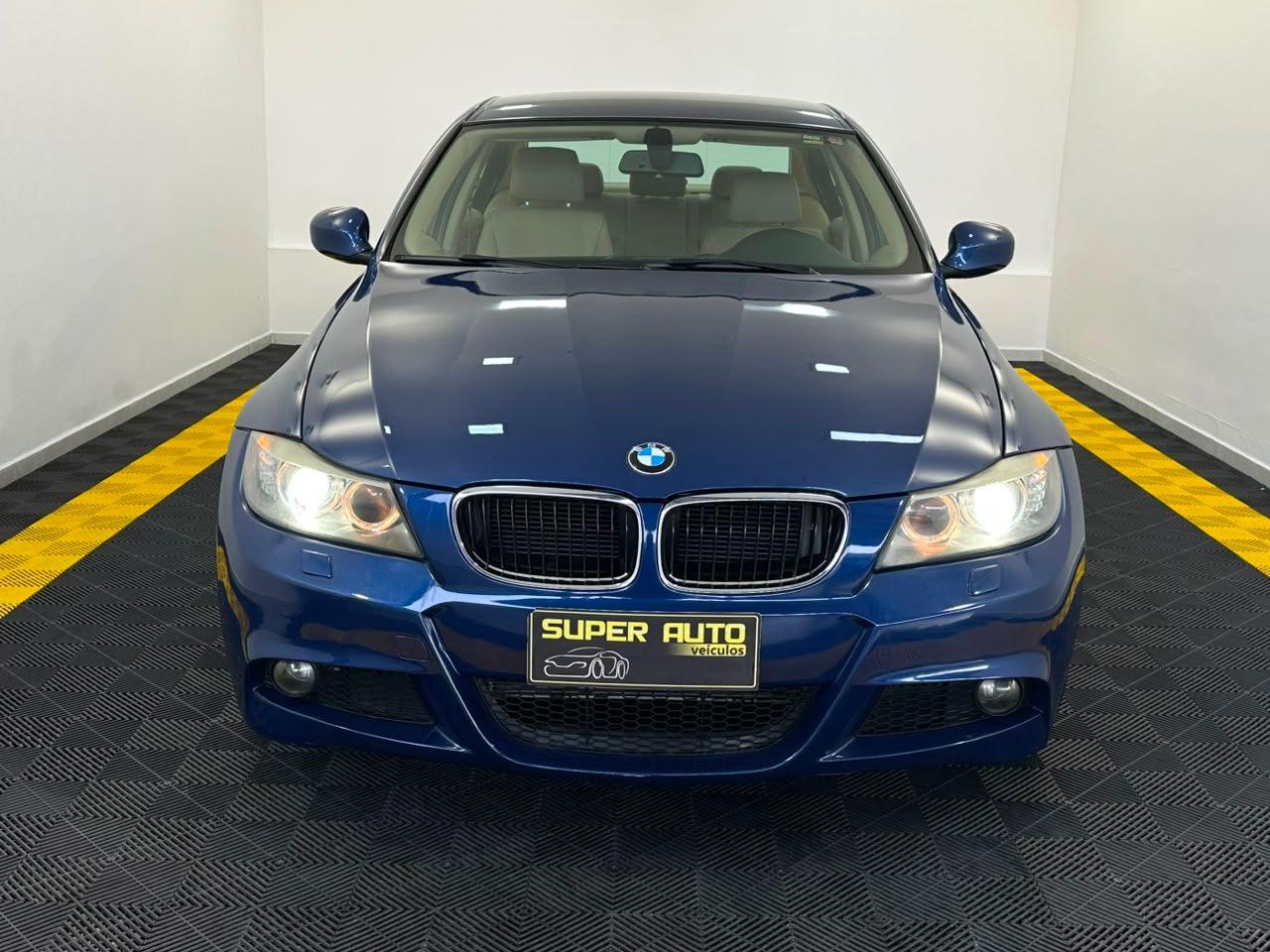 BMW 318i 2.0!! 2012